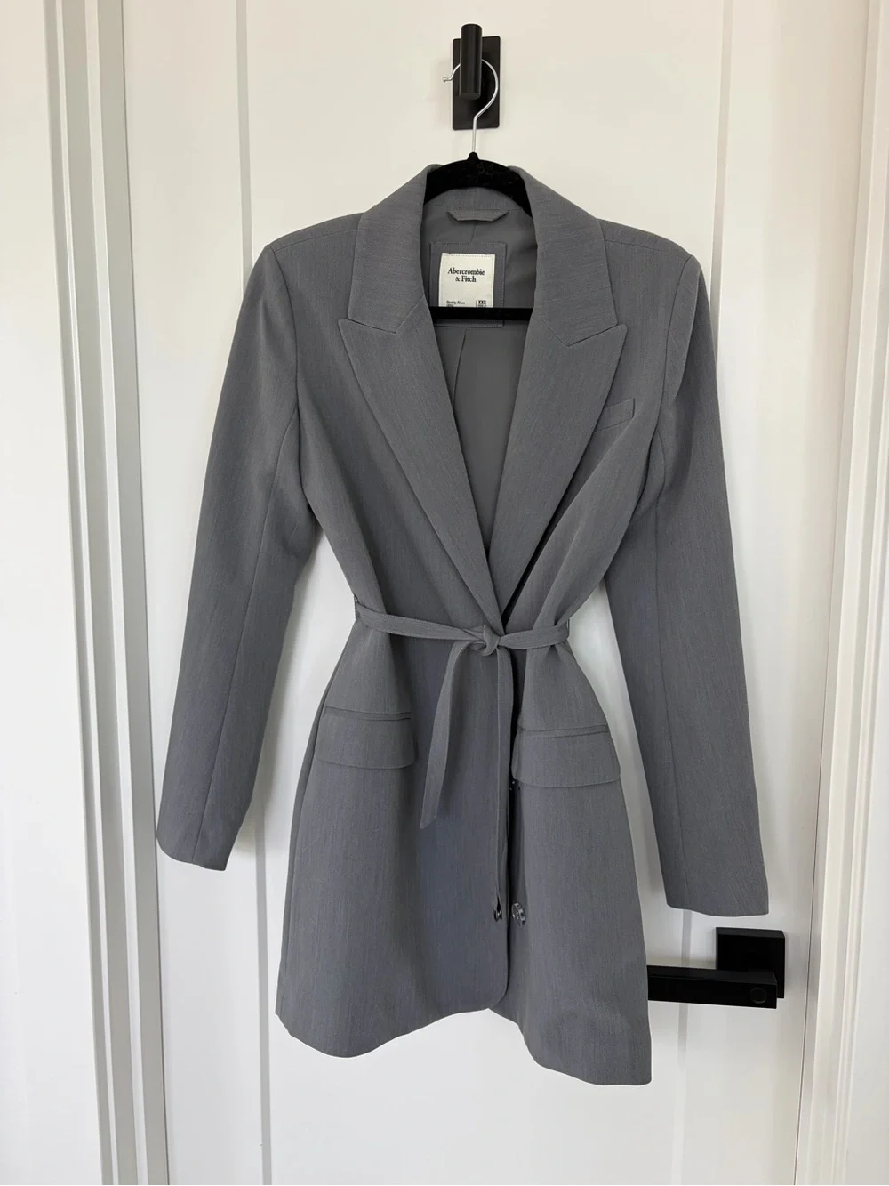 Abercrombie & Fitch Women's Light Gray Blazer Mini Dress with Tie Belt - Picture 1 of 3